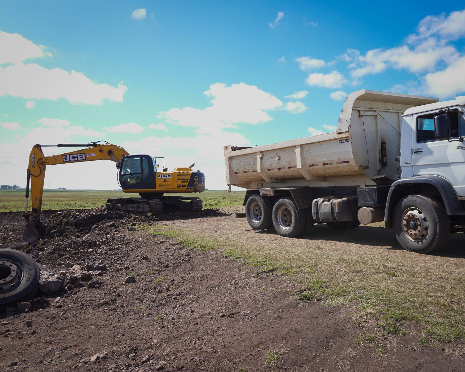 Rehabilitación vial en el interior del departamento Rehabilitación vial en el interior del departamento