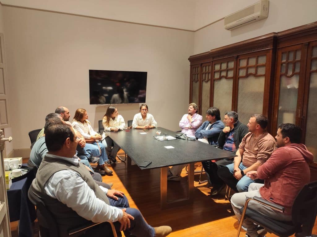 Comerciantes de carnicerías de Salto comienzan a organizarse para fortalecer el sector Comerciantes de carnicerías de Salto comienzan a organizarse para fortalecer el sector