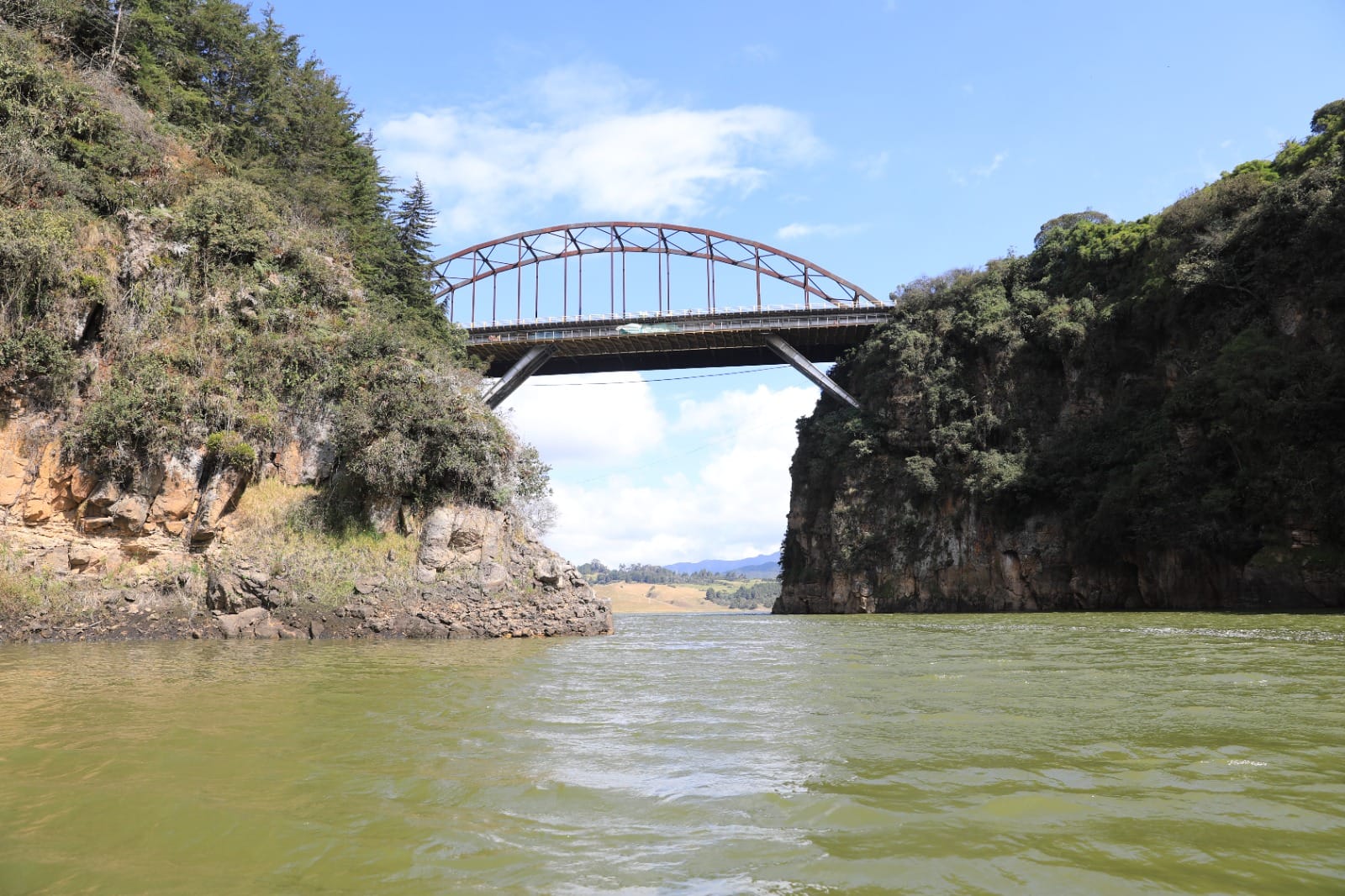 CAR autoriza a la EAAB para captar 1.56 metros cúbicos adicionales de agua en Tibitoc CAR autoriza a la EAAB para captar 1.56 metros cúbicos adicionales de agua en Tibitoc