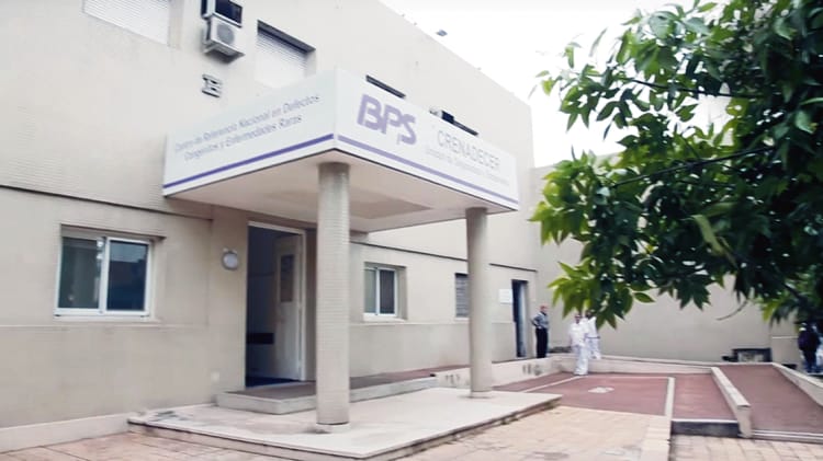 Una centenaria institución de salud con riesgo de desmantelamiento Una centenaria institución de salud con riesgo de desmantelamiento