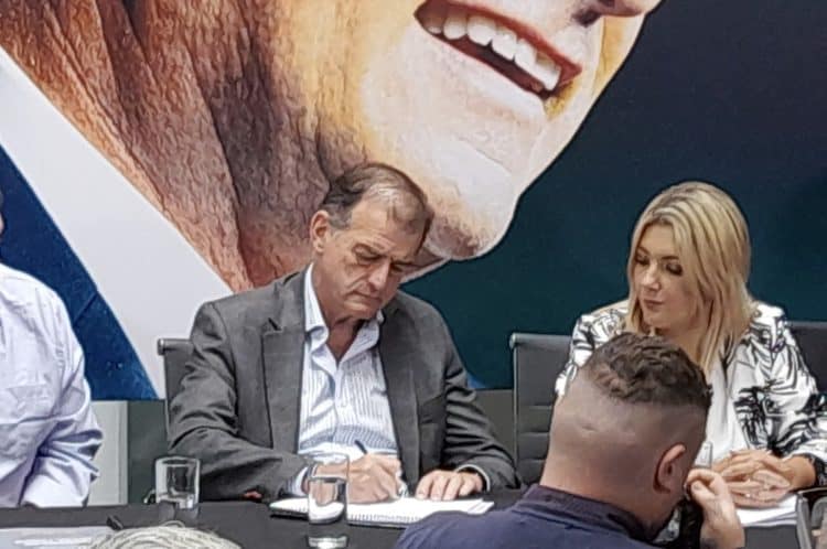 Las 12 propuestas de Cabildo Abierto incorporadas al programa de la coalición republicana Las 12 propuestas de Cabildo Abierto incorporadas al programa de la coalición republicana